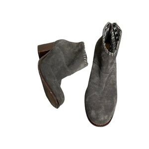 Toms Gray Suede Whipstitch Booties 8